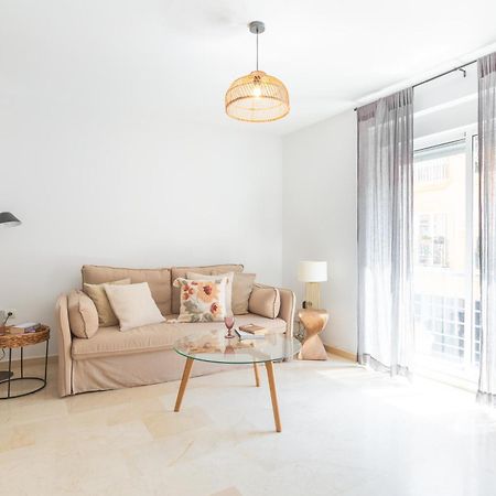 Appartement Puerta Del Centro à Málaga Extérieur photo